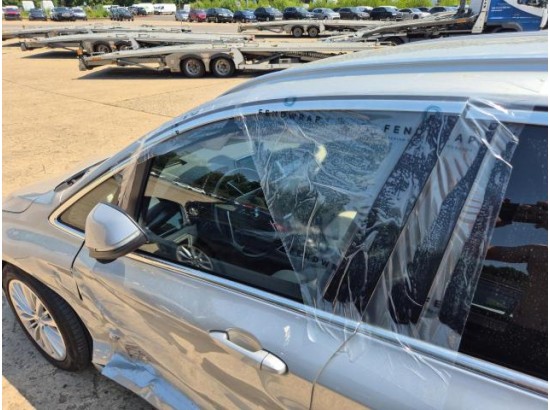 2015 BMW 2er Active Tourer 225 i xDrive