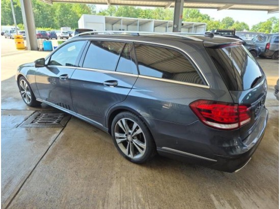 2015 Mercedes-Benz E -Klasse T-Modell E 220 BlueTEC