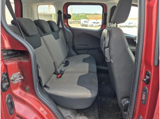 2015 Ford Tourneo Courier Titanium