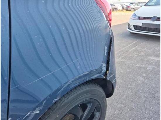 2015 Opel Corsa E Color Edition