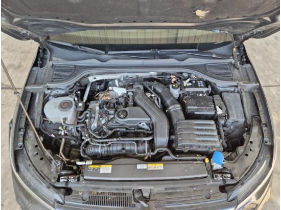2025 Volkswagen Golf VIII Lim. 1.5 eTSI 110 kW Goal