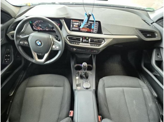 2024 BMW 1er Lim. 116i Advantage