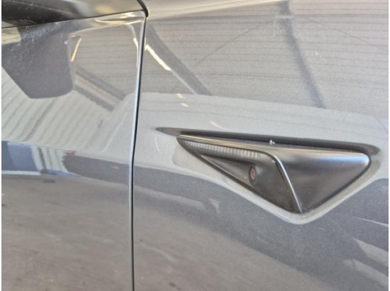 2022 Tesla Model 3 Basis RWD