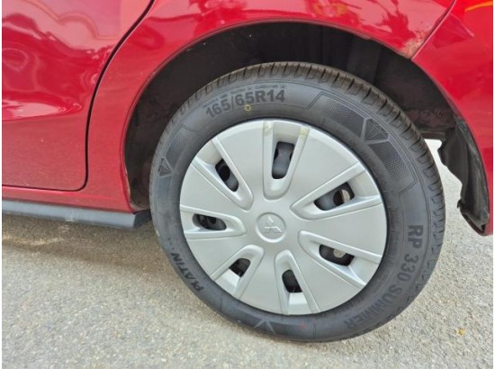2016 Mitsubishi Space Star Diamant Edition
