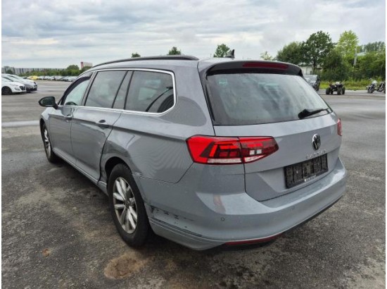 2022 Volkswagen Passat Variant Business