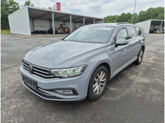 2022 Volkswagen Passat Variant Business