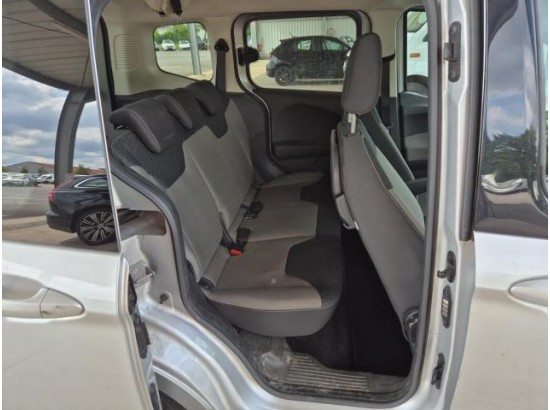 2016 Ford Tourneo Courier Trend