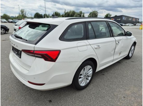 2024 Skoda Octavia Combi Selection