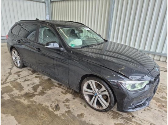2018 BMW 3er Touring 330 i xDrive Advantage