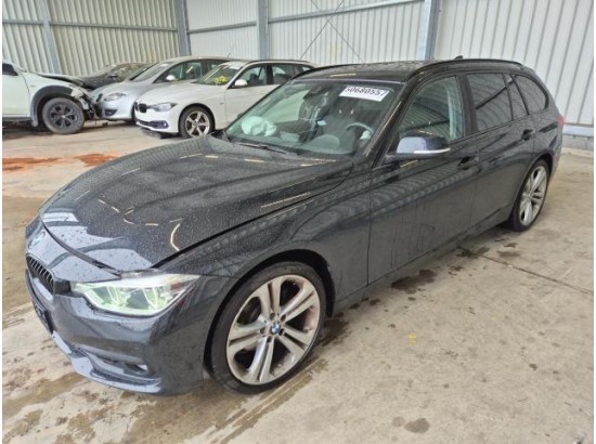 2018 BMW 3er Touring 330 i xDrive Advantage