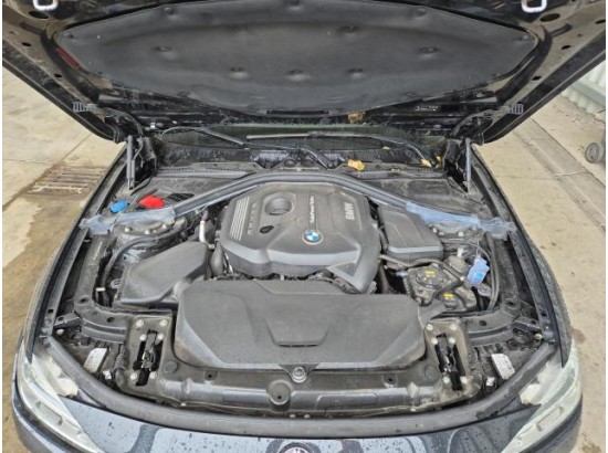 2018 BMW 3er Touring 330 i xDrive Advantage
