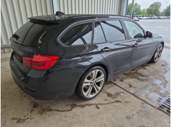 2018 BMW 3er Touring 330 i xDrive Advantage