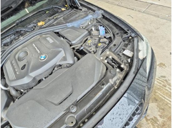 2018 BMW 3er Touring 330 i xDrive Advantage
