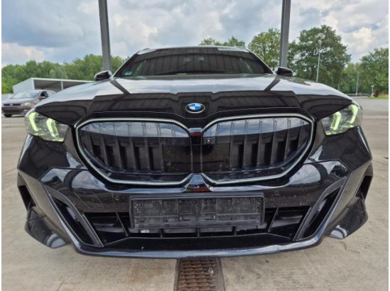 2025 BMW 5er Touring 520 d M Sport