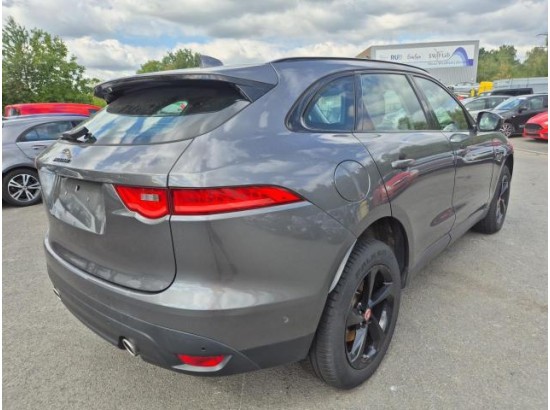 2017 Jaguar F-PACE Prestige AWD