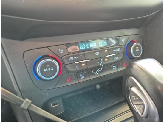 2018 Ford Focus Turnier Business