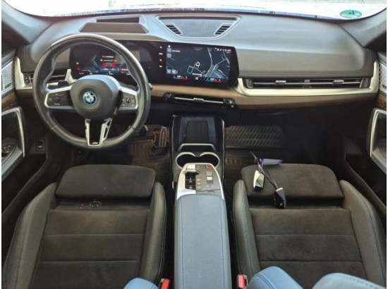 2023 BMW iX1 30 xDrive M Sport