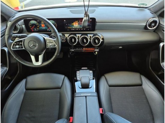 2020 Mercedes-Benz A -Klasse A 200