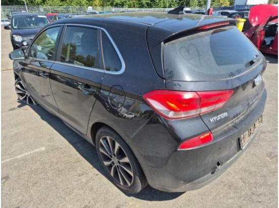 2017 Hyundai i30 Intro