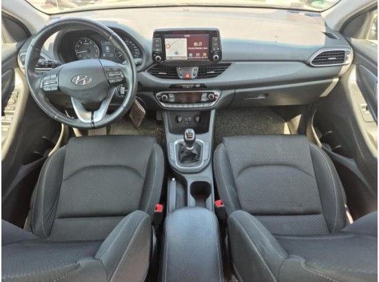 2017 Hyundai i30 Intro