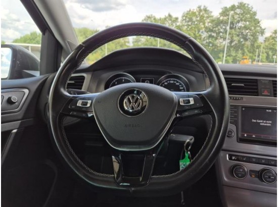 2015 Volkswagen Golf VII Lim. Lounge BMT