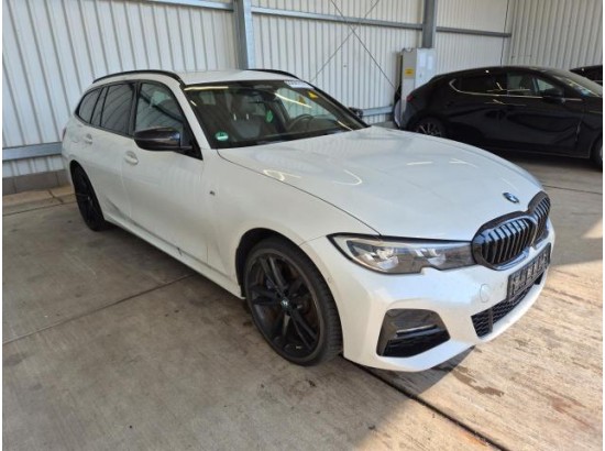 2020 BMW 3er Touring 330e xDrive M Sport