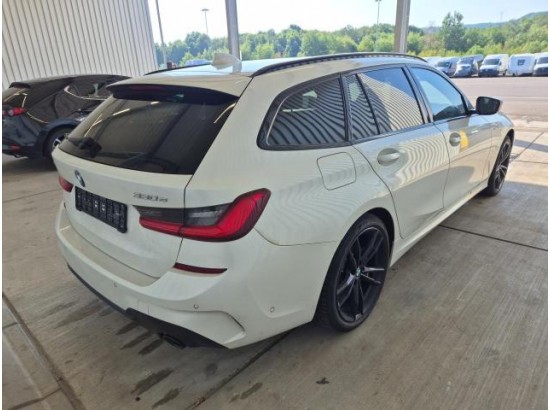 2020 BMW 3er Touring 330e xDrive M Sport