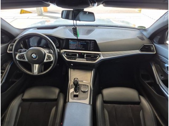 2020 BMW 3er Touring 330e xDrive M Sport