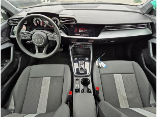 2025 Audi A3 Limousine TFSI 110 kW advanced