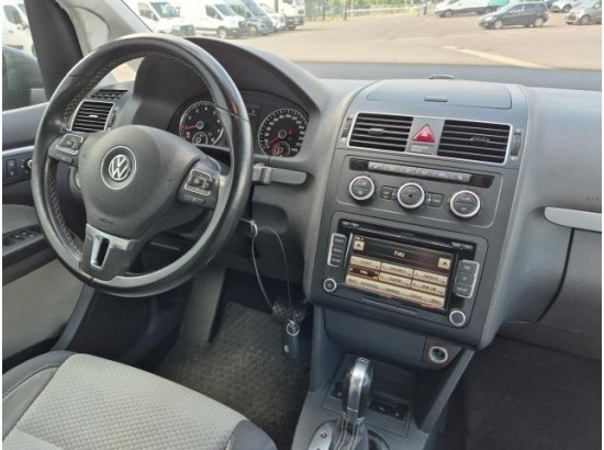 2015 Volkswagen Touran CrossTouran BlueMotion TGI