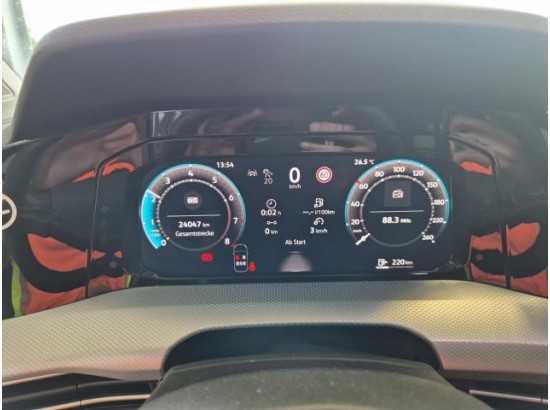 2026 Volkswagen Golf VIII Variant 1.5 TSI 110 kW Energy