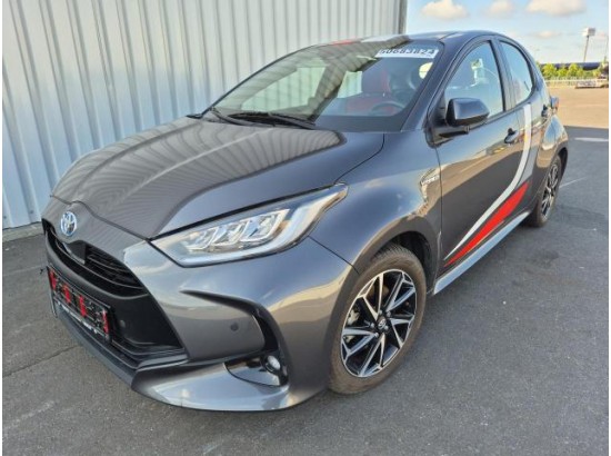 2020 Toyota Yaris Hybrid Club