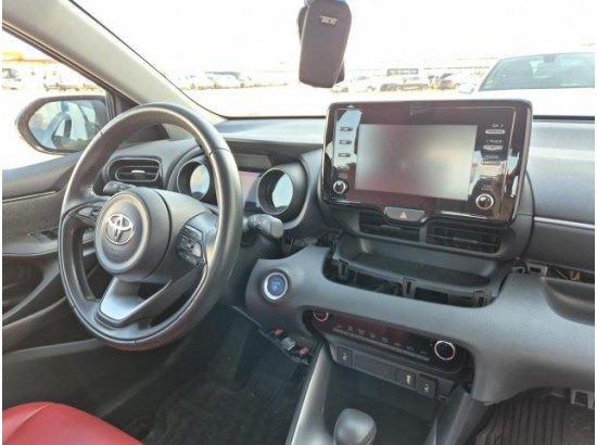2020 Toyota Yaris Hybrid Club