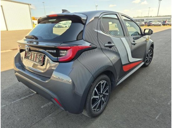 2020 Toyota Yaris Hybrid Club