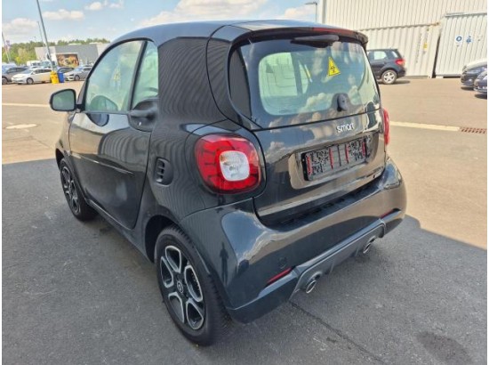2018 Smart fortwo coupe Brabus