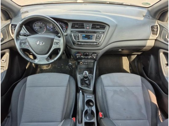 2017 Hyundai i20 YES!