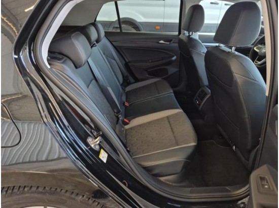 2026 Volkswagen Golf VIII Lim. 1.5 eTSI 110 kW Energy
