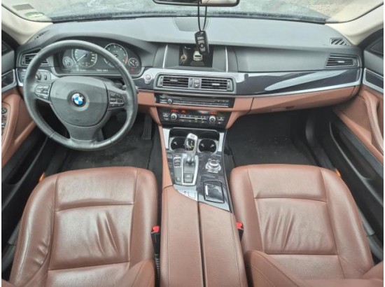 2016 BMW 5er Touring 520d