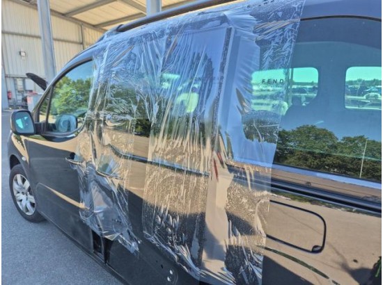 2017 Peugeot Partner Tepee Allure