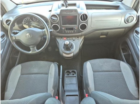 2017 Peugeot Partner Tepee Allure