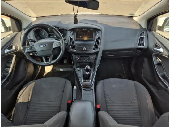 2015 Ford Focus Turnier Titanium
