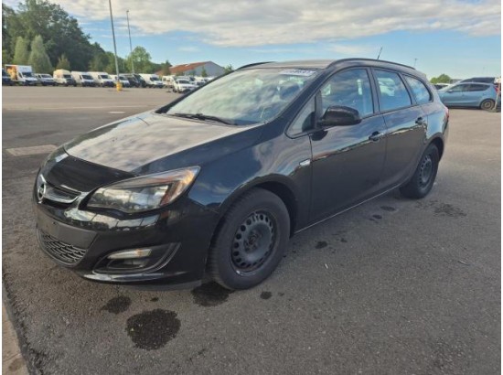 2015 Opel Astra J Sports Tourer Edition