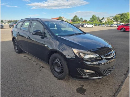 2015 Opel Astra J Sports Tourer Edition