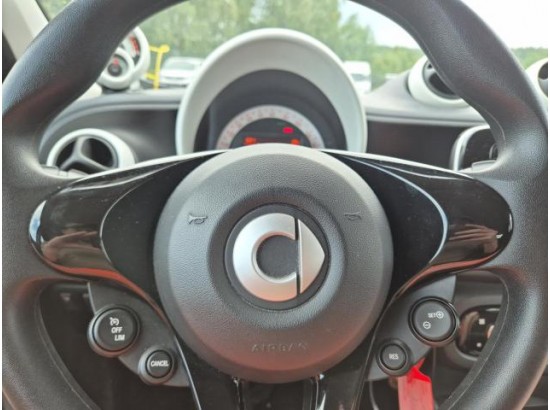 2020 Smart forfour electric drive / EQ