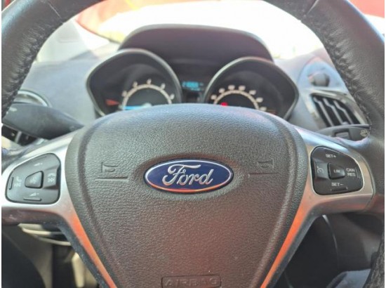 2019 Ford Tourneo Courier Titanium