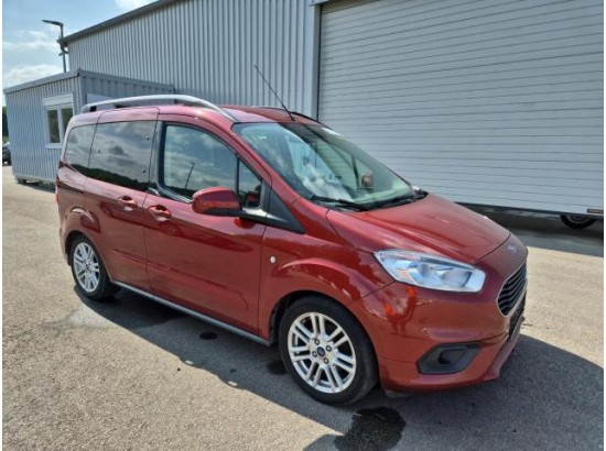 2019 Ford Tourneo Courier Titanium