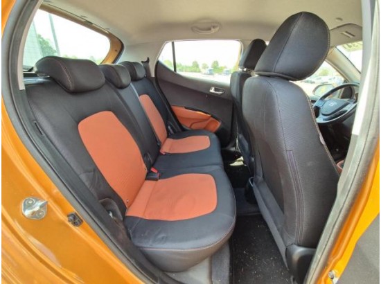 2015 Hyundai i10 YES!