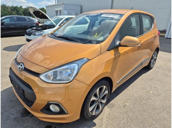 2015 Hyundai i10 YES!