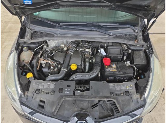 2015 Renault Clio IV Grandtour Limited