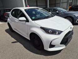 2026 Toyota Yaris Hybrid Business Edition